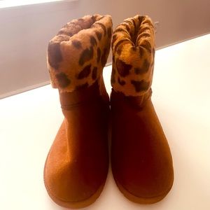 Tamra size 8 ( runs generous) booties NWT with plush 3 1/2” leopard cuffs